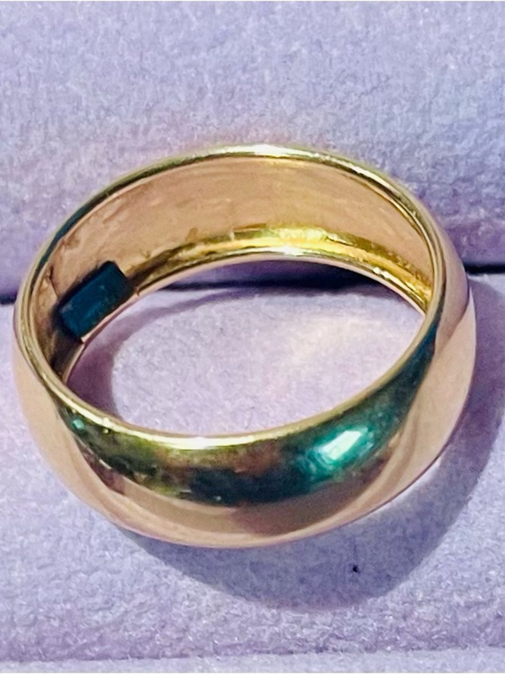 SPLENDIDO ITALIAN JEWELRY
18k Solid Yellow Gold Band Ring Size 6 Marked